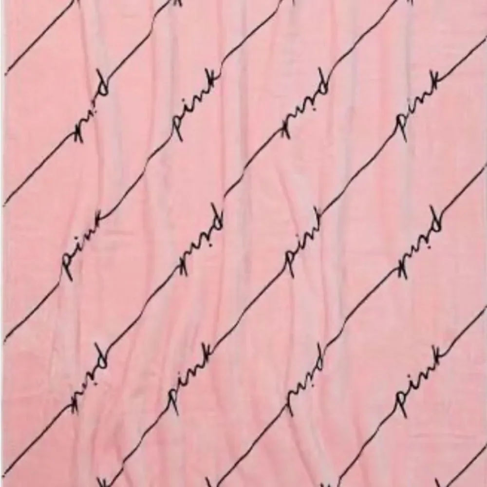 Twin VS pink throw blanket pink/script logo nwt/nip